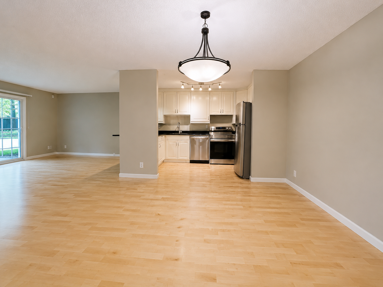 2393 Sw Park Pl - Photo 2 of 30