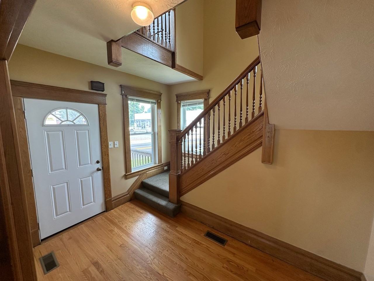 3002 Dudley Ave - Photo 2 of 24
