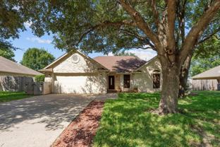 2604 Bluebonnet Valley Dr - Photo 1 of 1