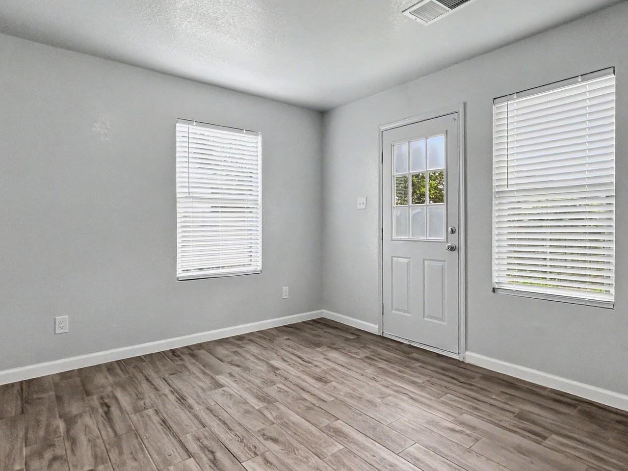 10138 Southern Sun - Photo 5 of 19