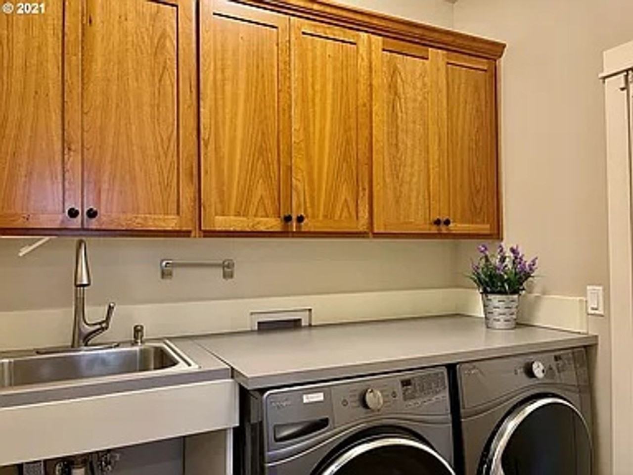 933 Pennington Ct - Photo 7 of 11