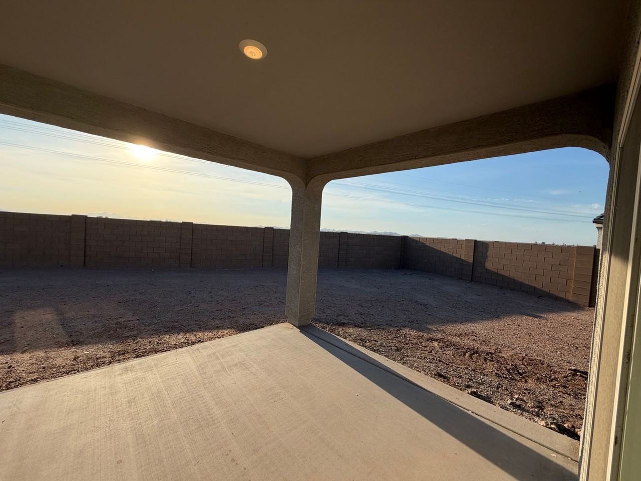 22705 N Rummler Ln - Photo 4 of 26