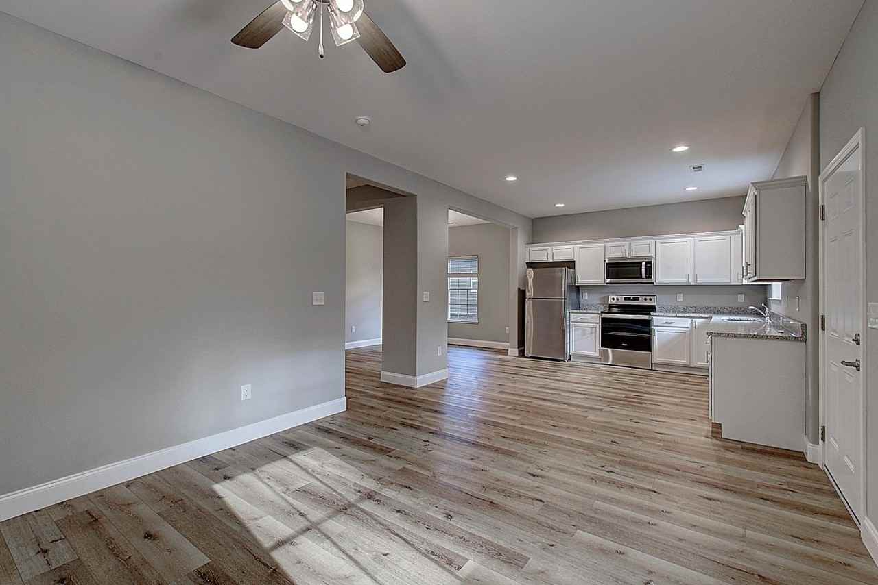 3449 Frylee Ct - Photo 6 of 30