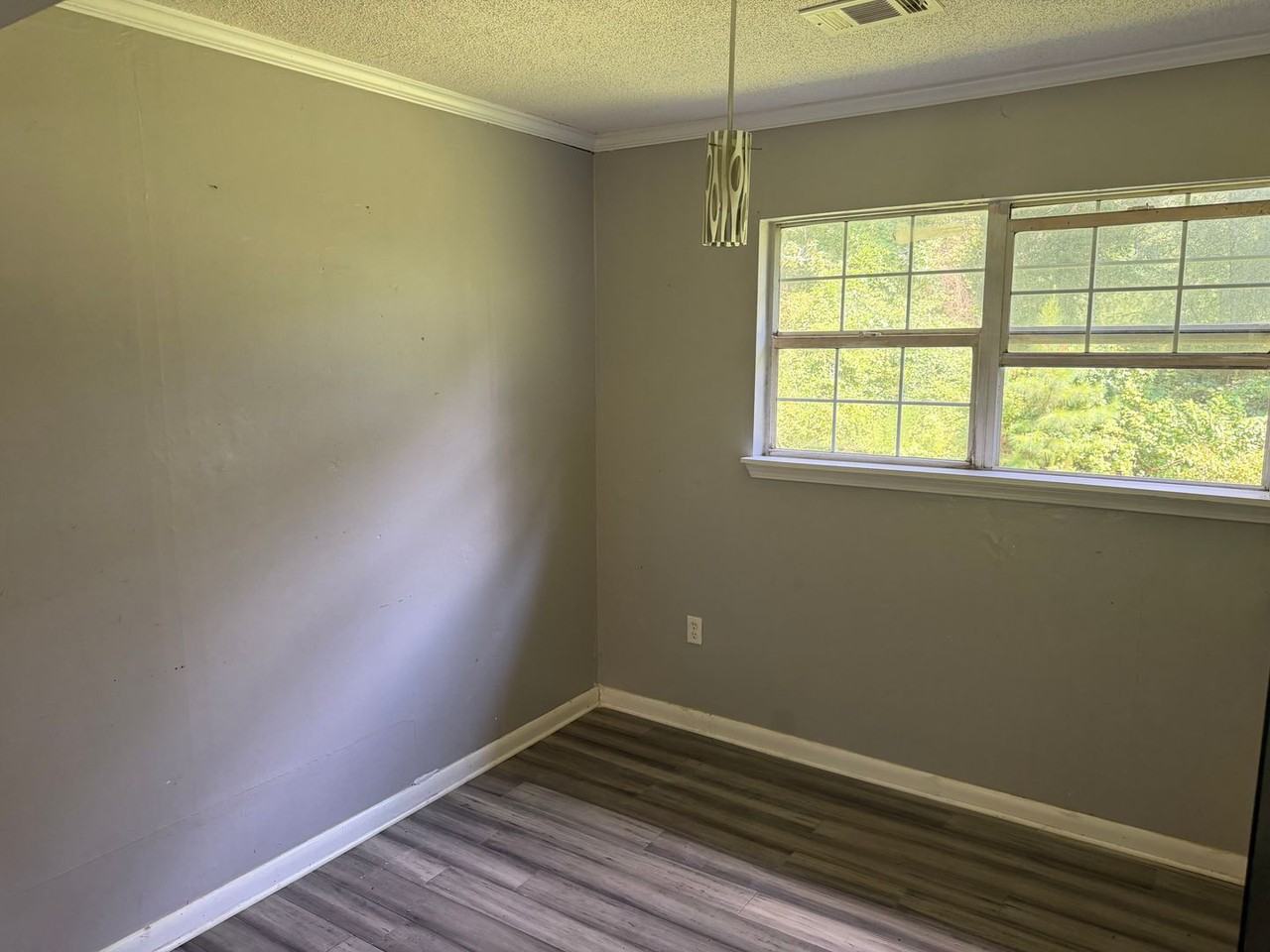 177 Sunnybrook Rd - Photo 4 of 26