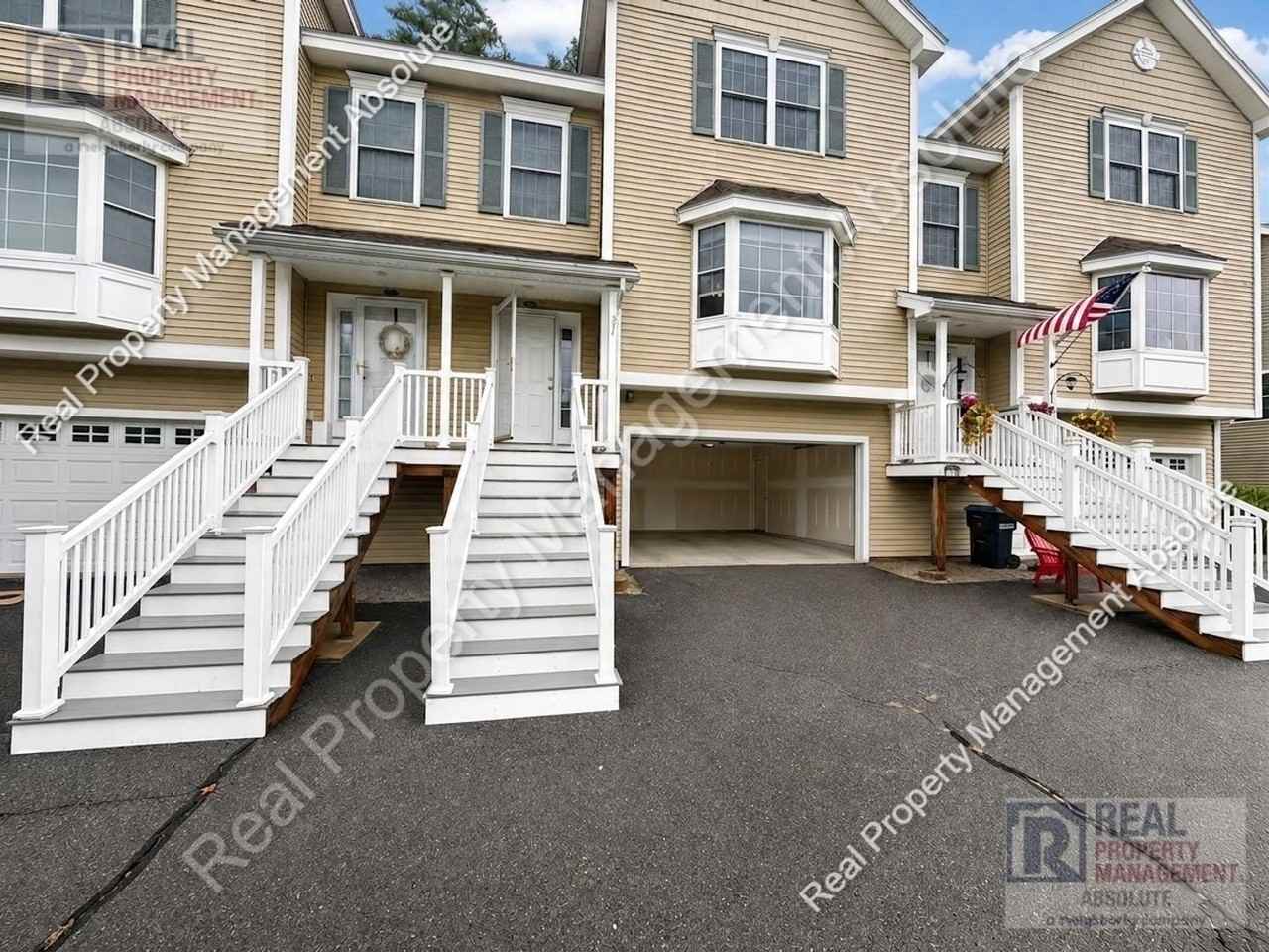 23A Clearview Cir - Photo 2 of 31