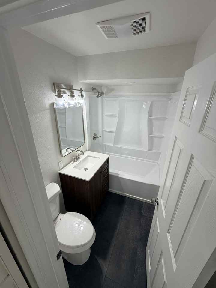 2518 Borst Ave - Photo 5 of 15