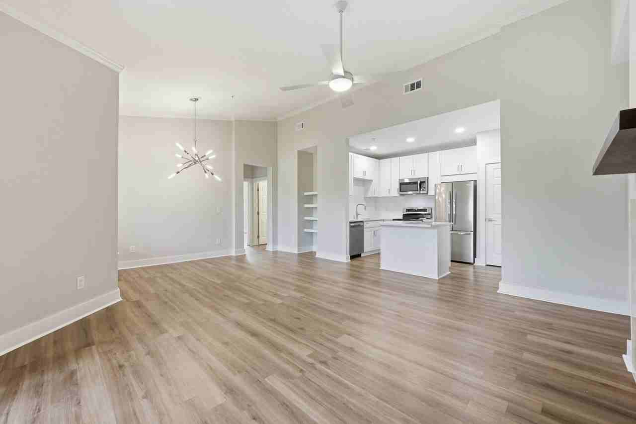 211 Colima Ct - Photo 5 of 28