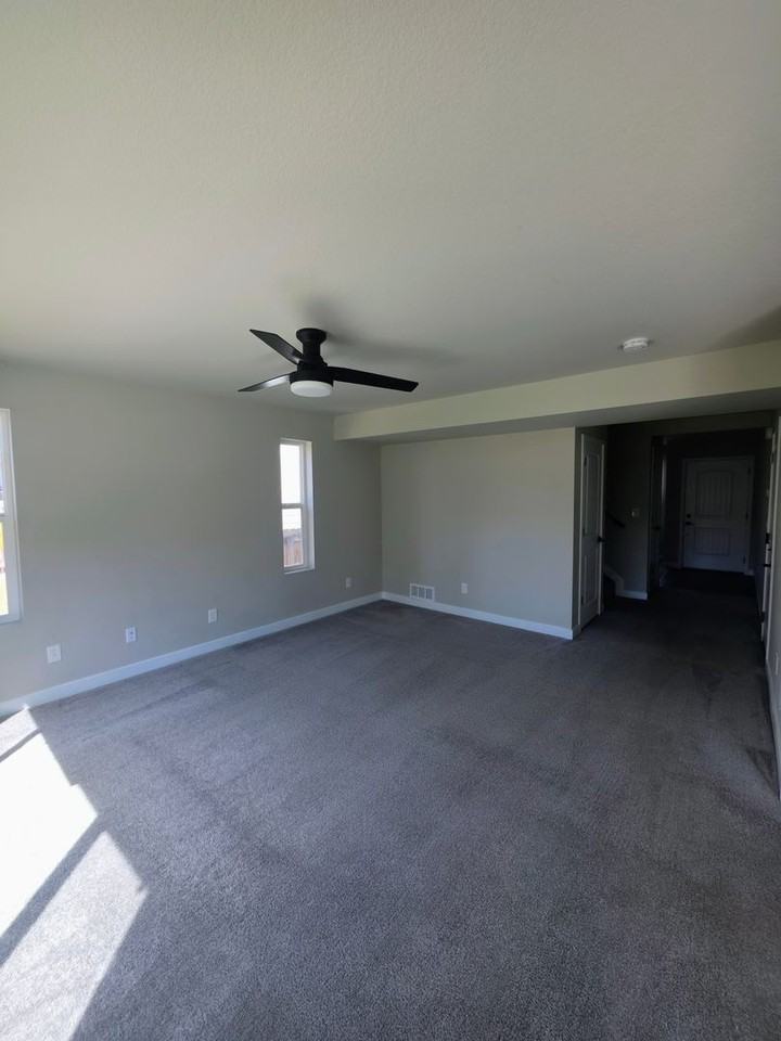 10429 Luneth Dr - Photo 6 of 31