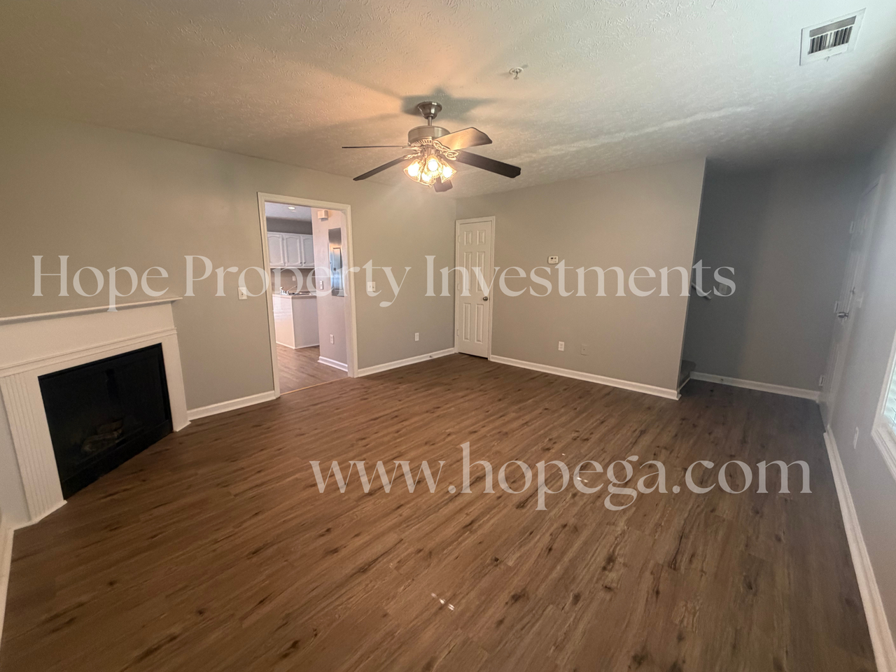 5 E Newnan Rd - Photo 3 of 19