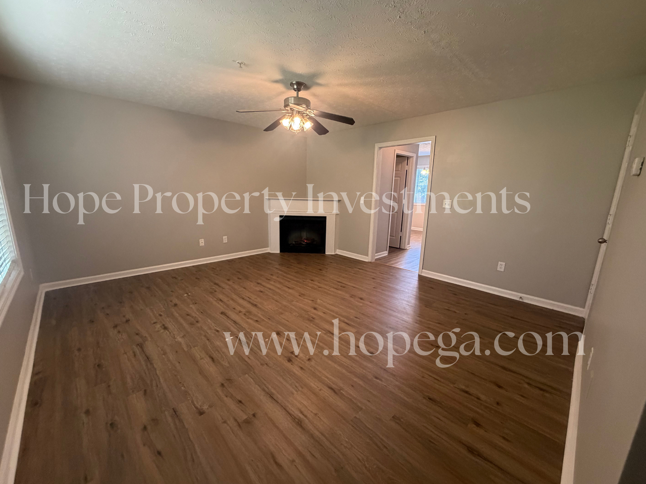 5 E Newnan Rd - Photo 4 of 19