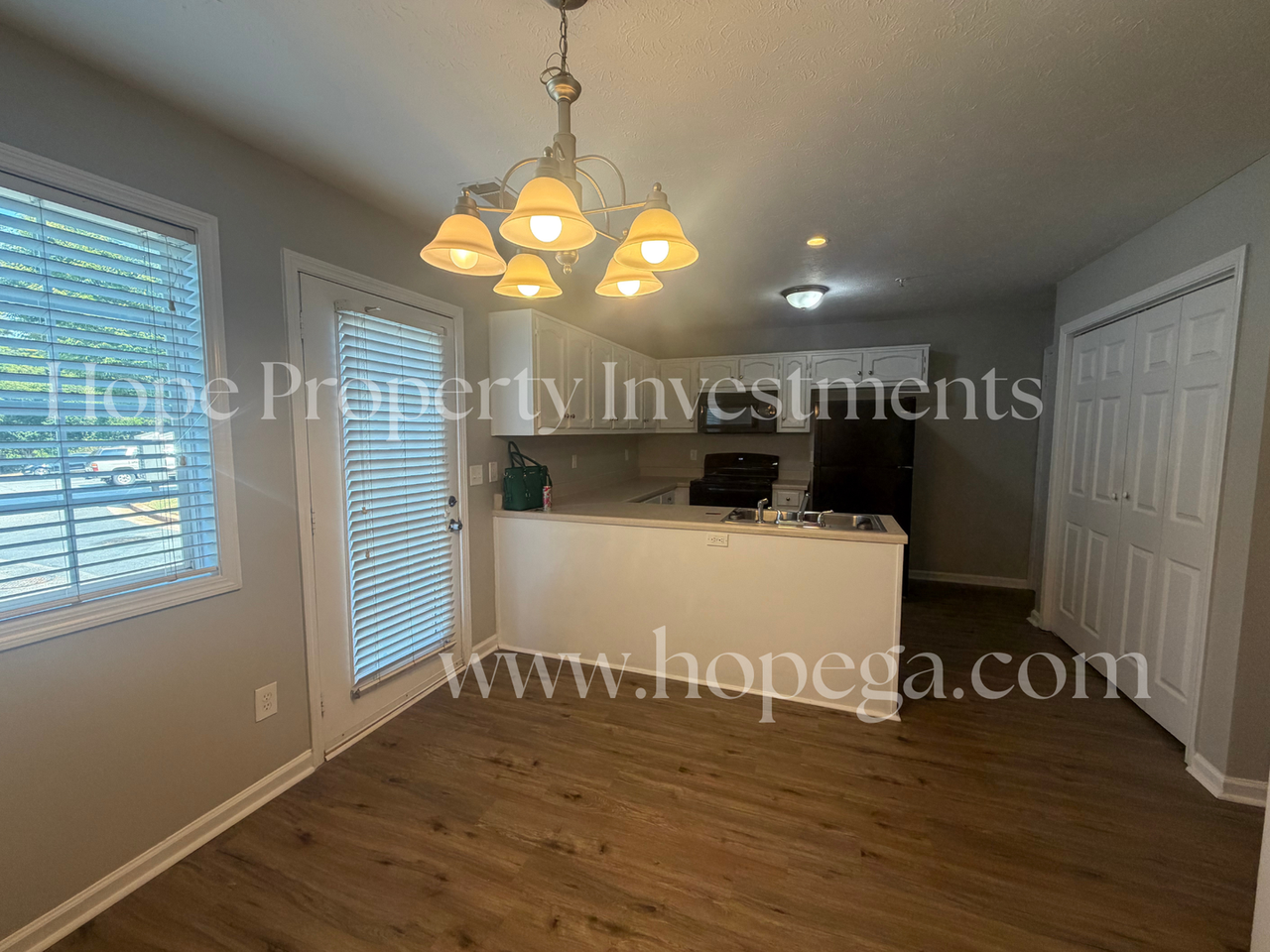 5 E Newnan Rd - Photo 7 of 19