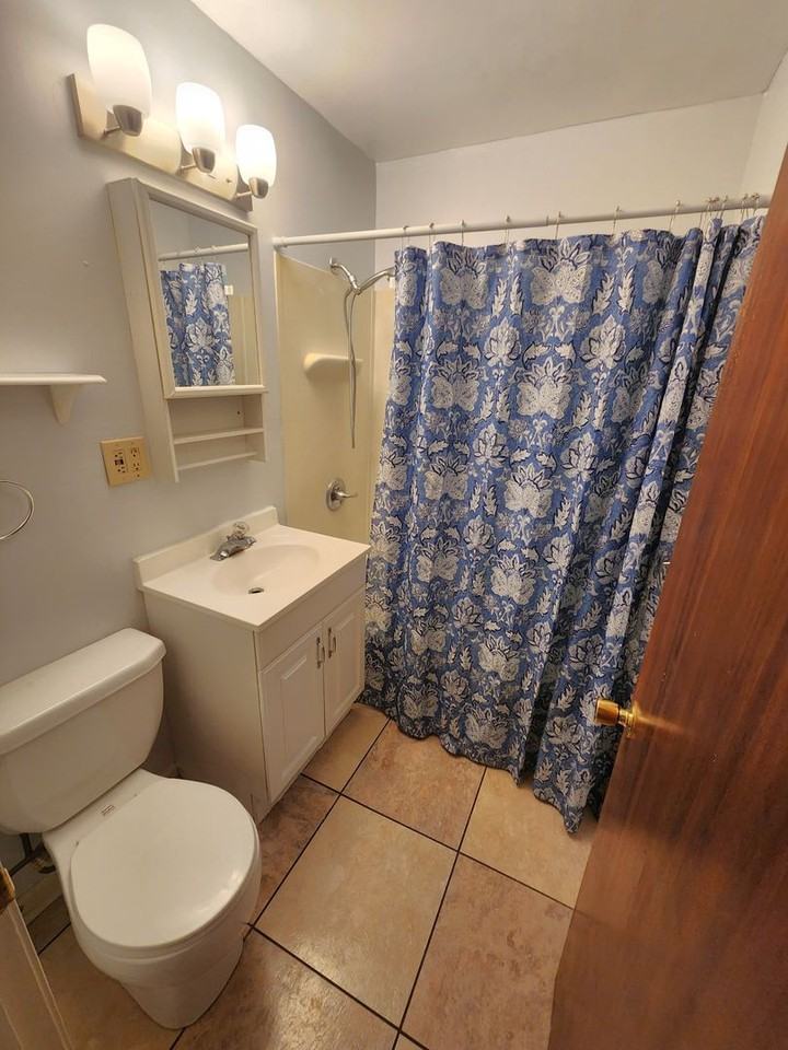 1812 Sw Pembroke Ln - Photo 7 of 19