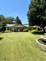 featured image of 2529 Mclean Rd