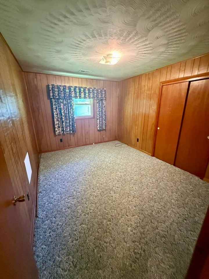2529 Mclean Rd - Photo 5 of 9