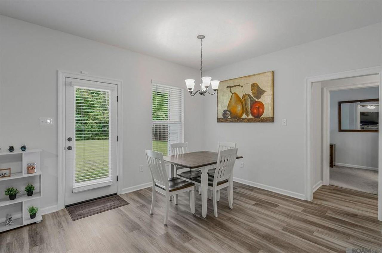 39110 Forestwood Dr - Photo 5 of 23