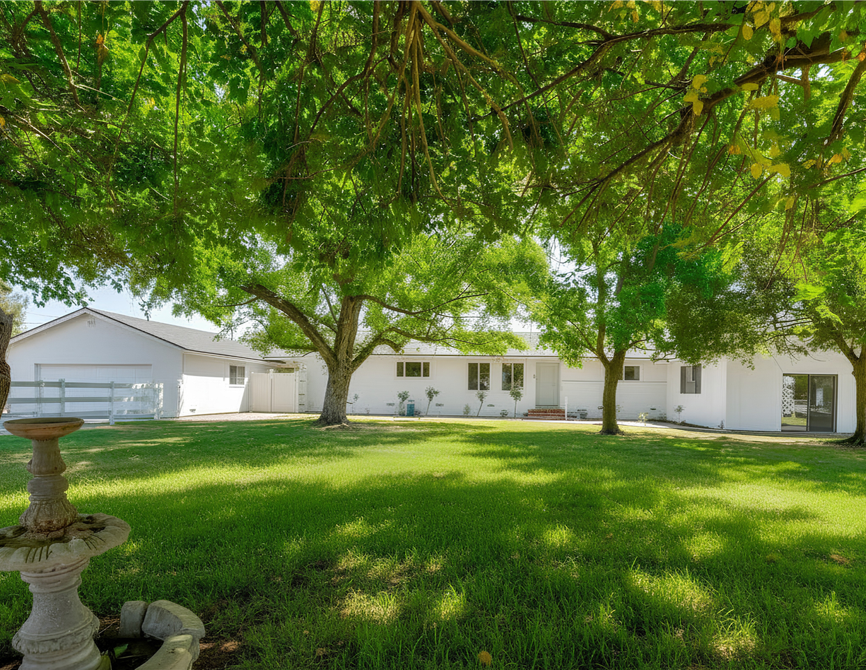 2224 N Bethel Ave