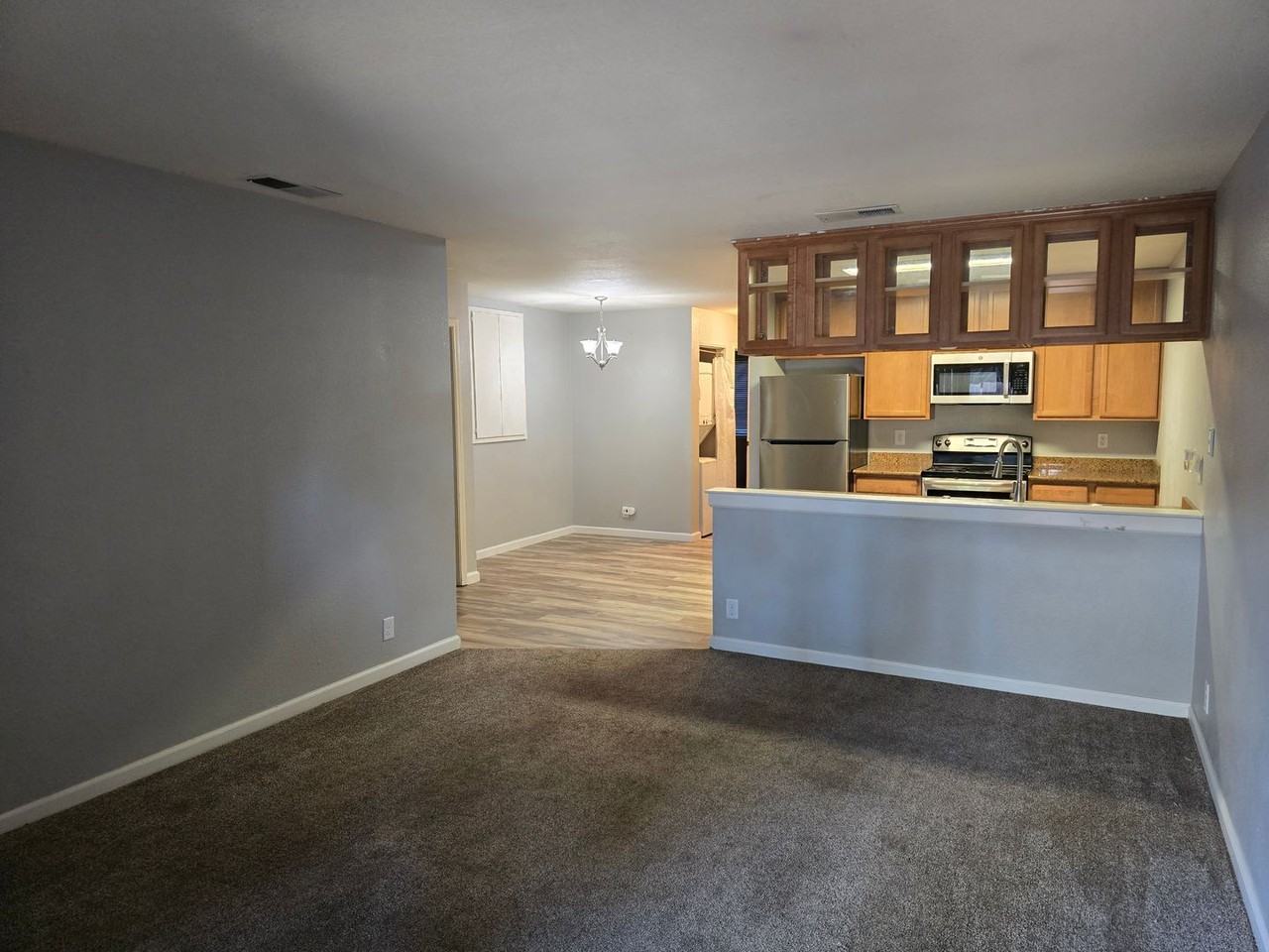 1114 Nord Ave #11 - Photo 4 of 22