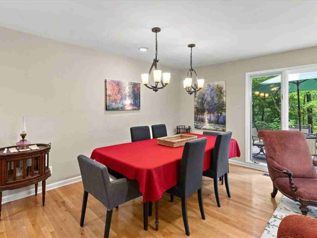 1050 Illahee Rd - Photo 5 of 24