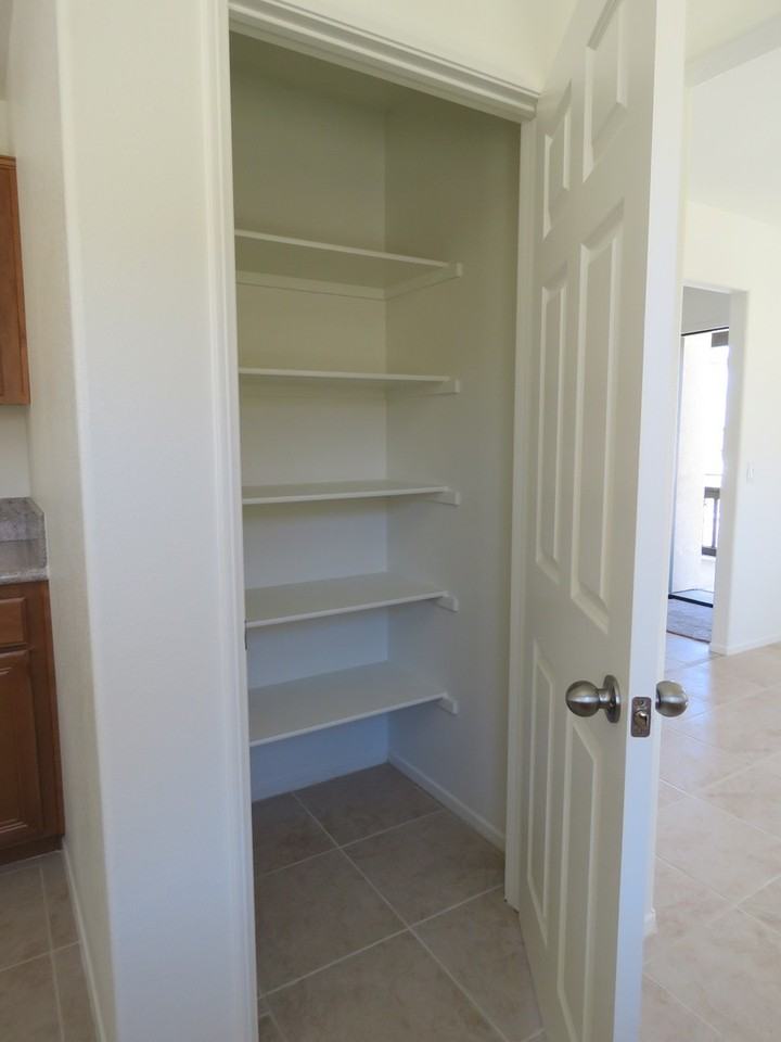5212 Split Rock Ave - Photo 4 of 15