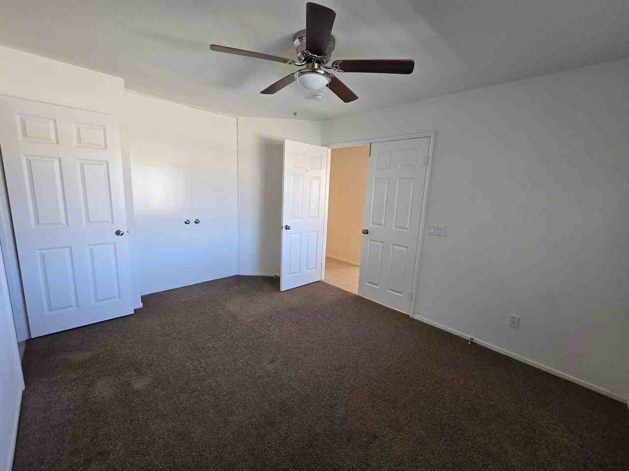 5212 Split Rock Ave - Photo 6 of 15