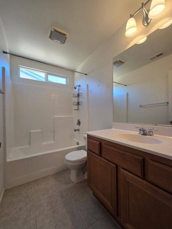 5212 Split Rock Ave - Photo 7 of 15