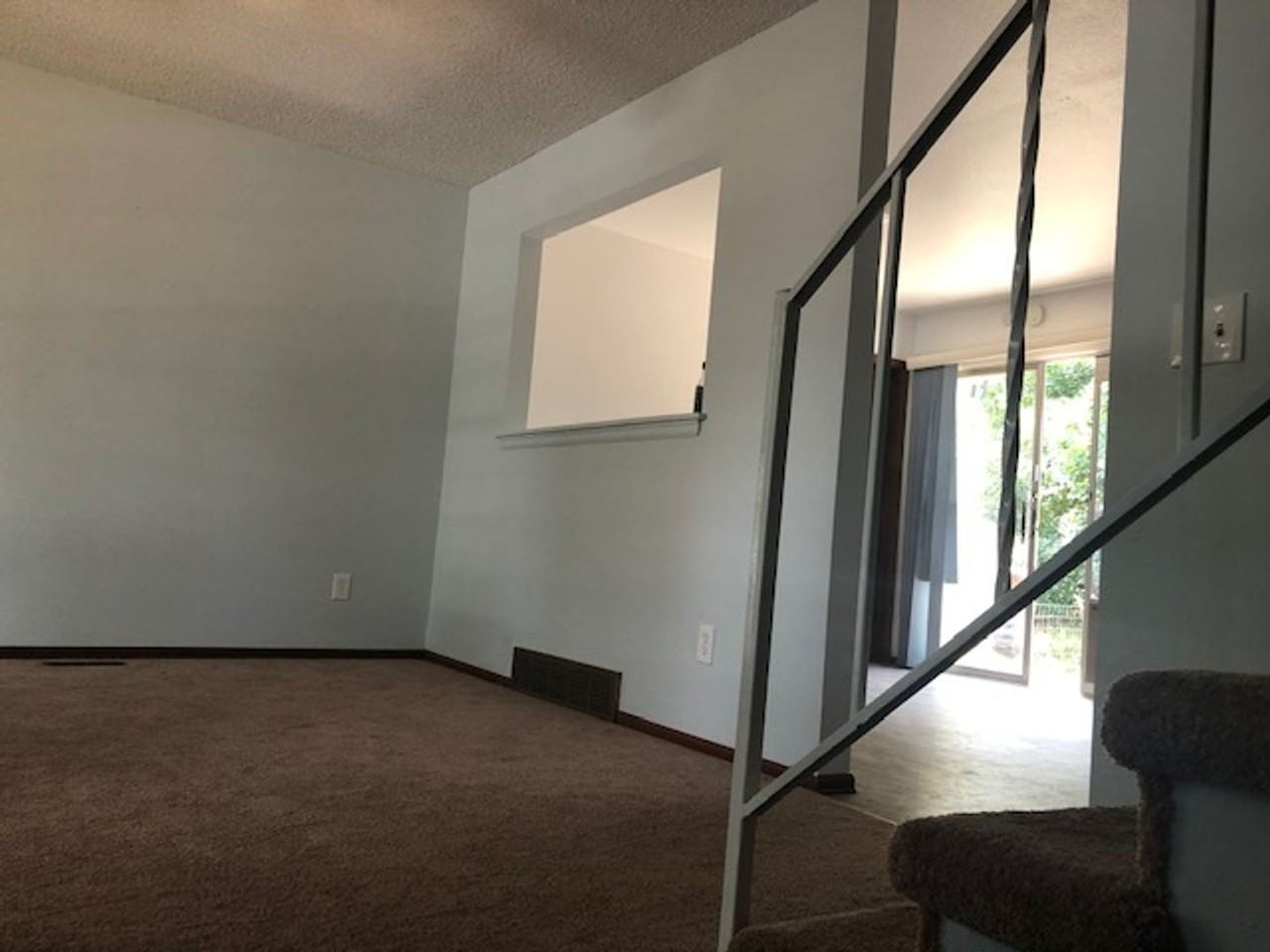 16132 E Wesley Ave - Photo 4 of 9