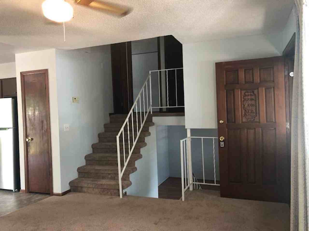 16132 E Wesley Ave - Photo 5 of 9