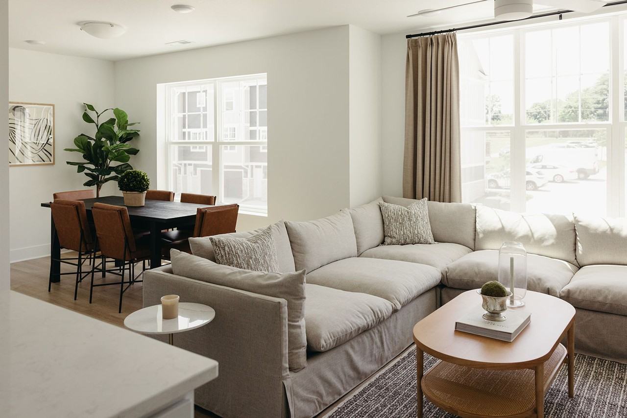 Walnut Crest Townhomes (31495) - Photo 4 of 6