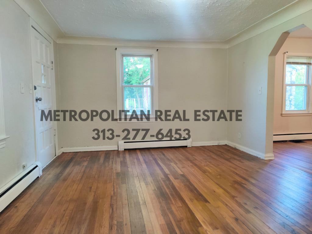 51329 Geddes Rd - Photo 2 of 19
