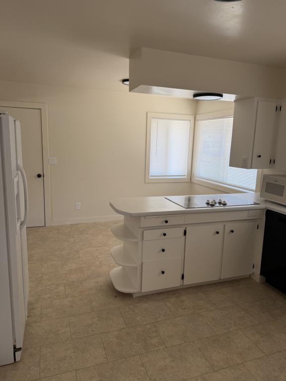 220 B St - Photo 4 of 20