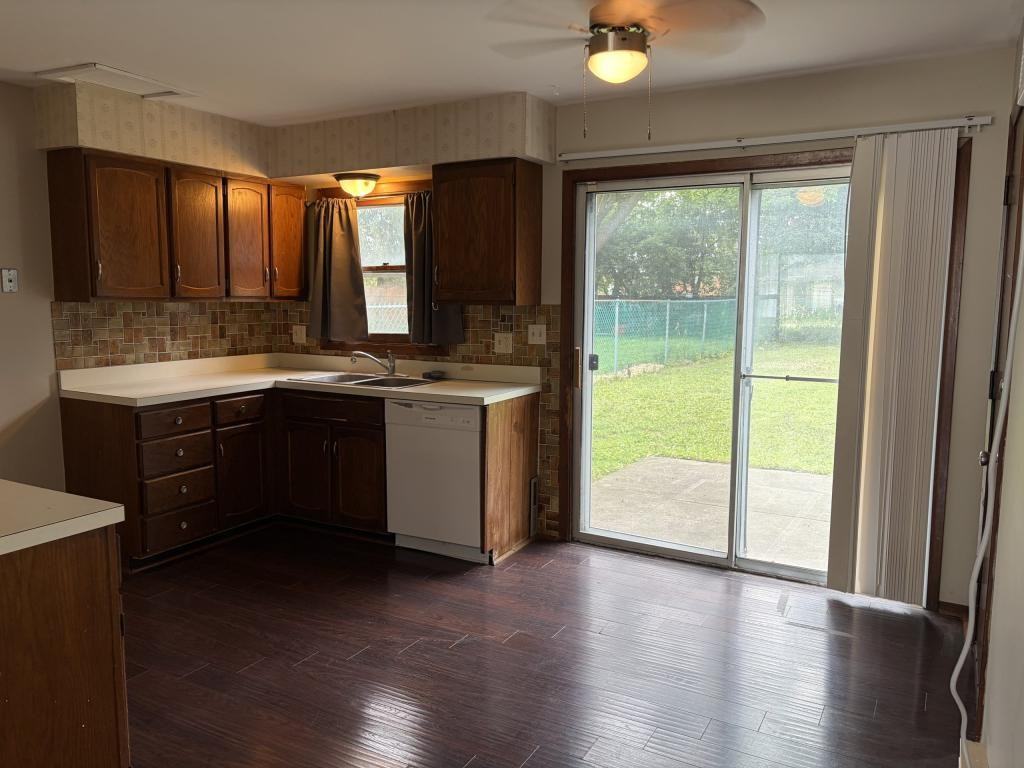 39 W Anchor Dr - Photo 4 of 11