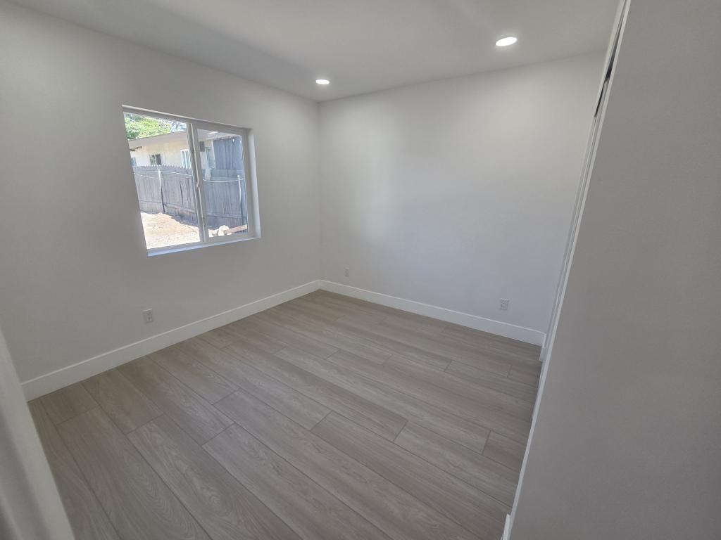 2838 Washington St - Photo 3 of 8