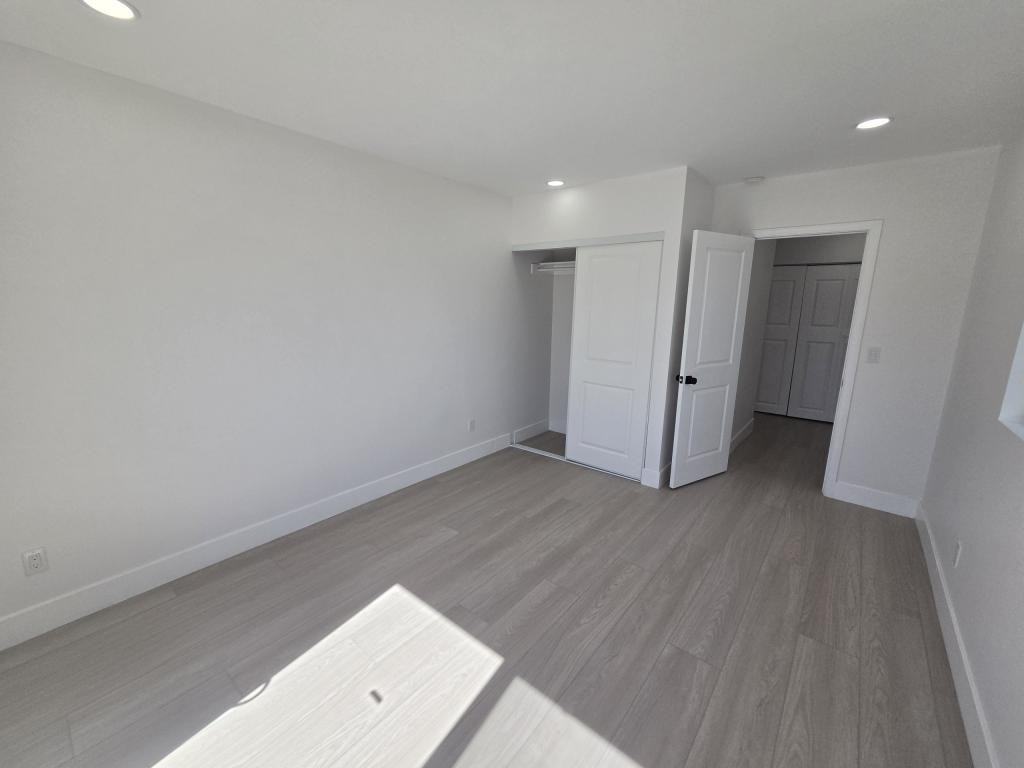 2838 Washington St - Photo 5 of 8
