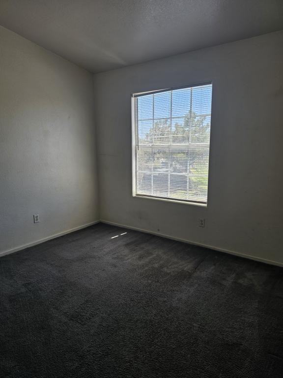 2500 Adelante Ave - Photo 5 of 11