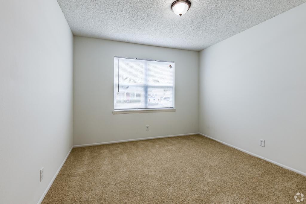 5251 Sw 21st Pl - Photo 7 of 11