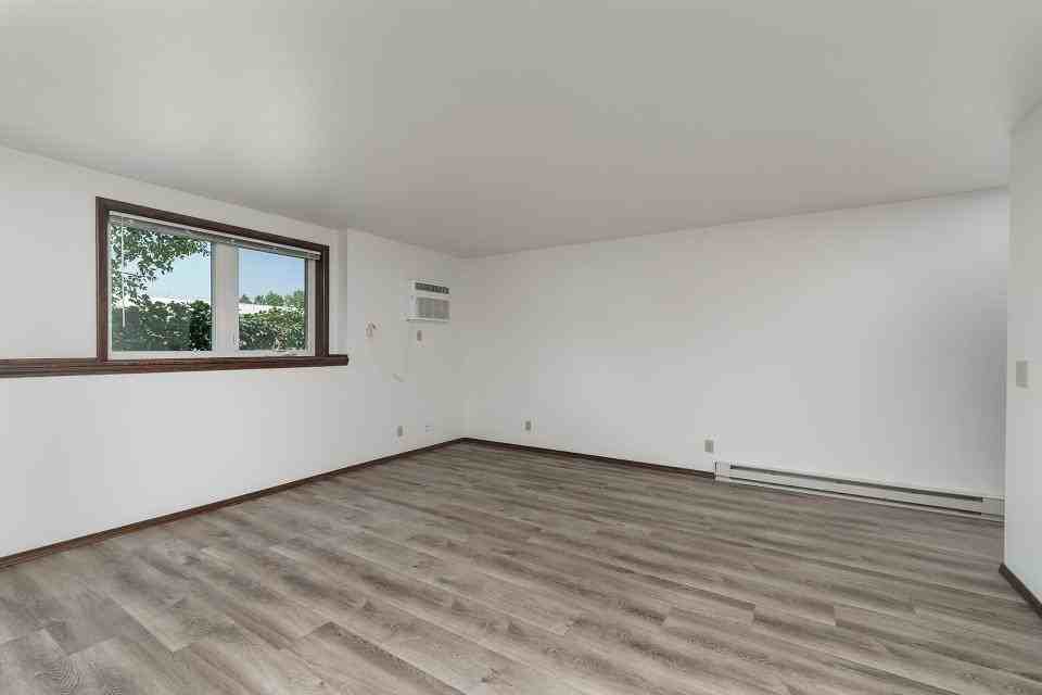 2014 Alderson Ave #D - Photo 2 of 9
