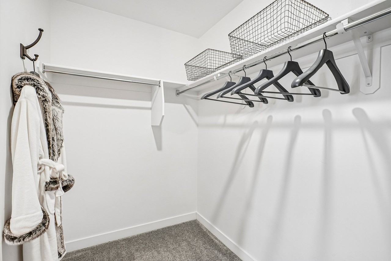 Rockpoint Apartments - Photo 7 of 30