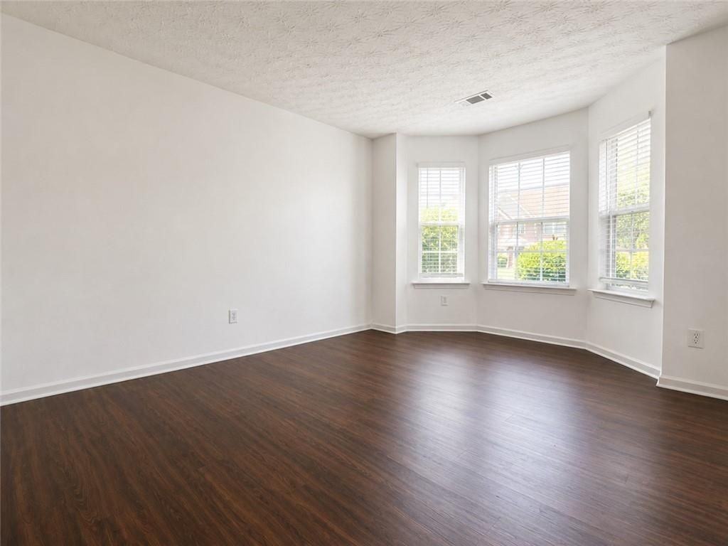 788 Roxholly Ln - Photo 6 of 28