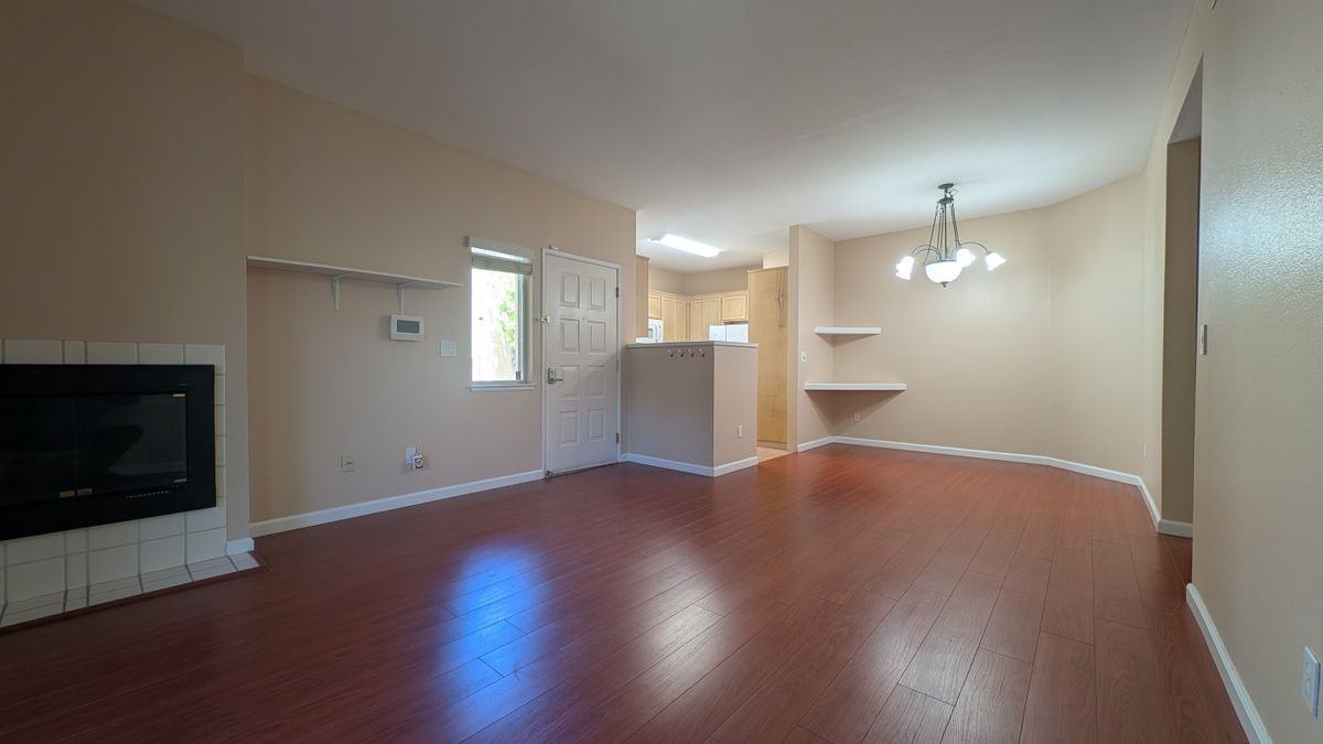 143 Tuscany Ct - Photo 2 of 18