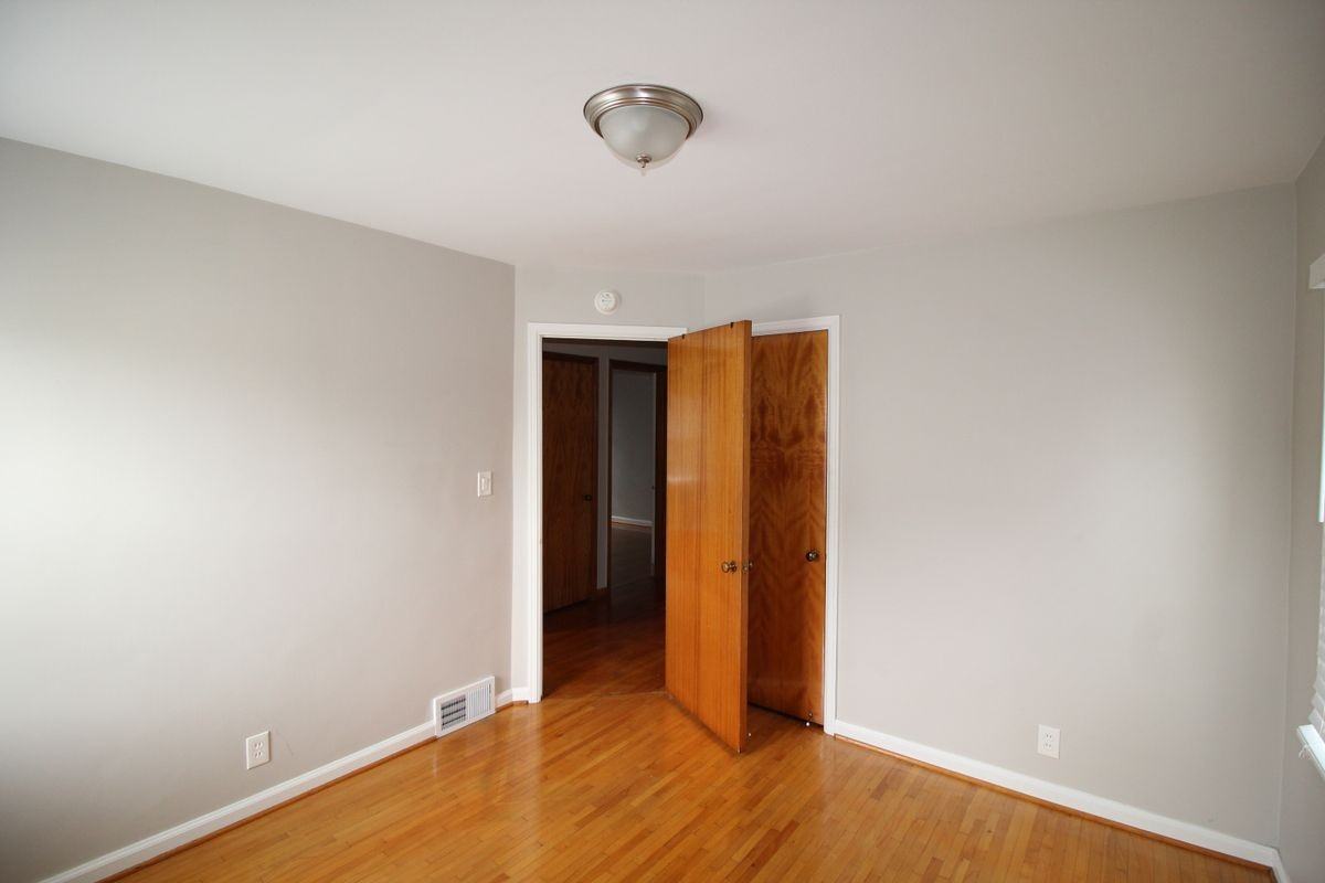 10427 S Morrow Cir - Photo 3 of 11