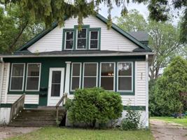 featured image of 525 S Quincy St
