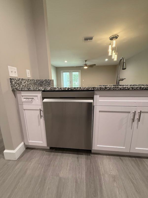 6003 Sisson Rd - Photo 3 of 47