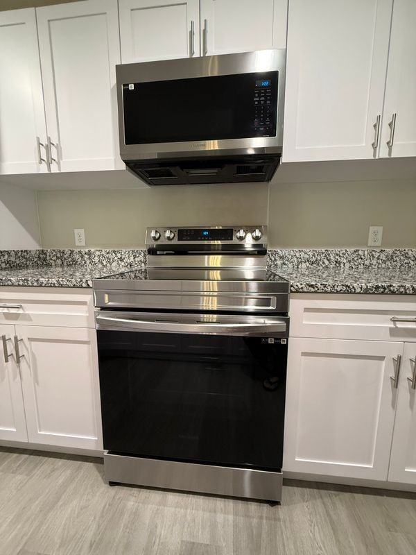 6003 Sisson Rd - Photo 4 of 47