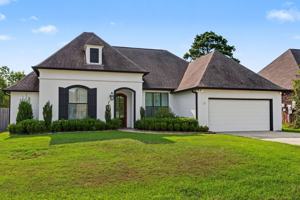 featured image of 404 Golden Leaf Ct