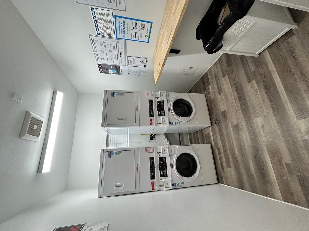 9515 Compton Ave - Photo 4 of 6