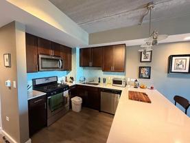 1323 W Morse Ave #508 - Photo 1 of 1