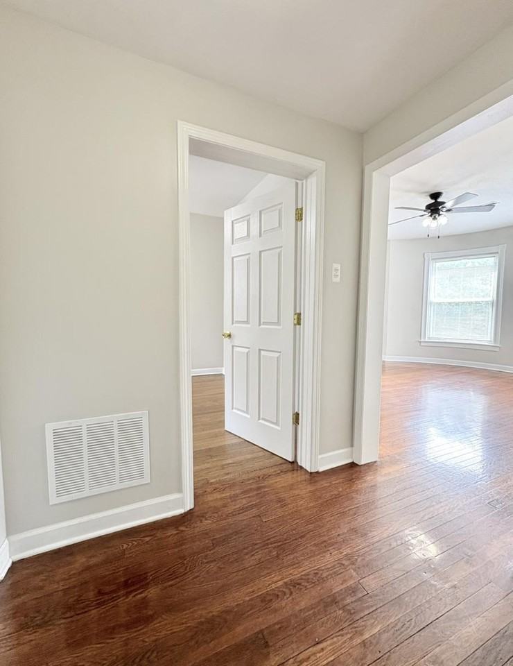 4013 S Calumet Ave #1S - Photo 6 of 10