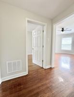 featured image of 4013 S Calumet Ave #1S