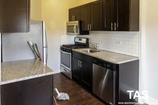 6748 N Ashland Ave #105 - Photo 1 of 1