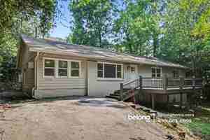 featured image of 1277 Dunwoody Ln Ne